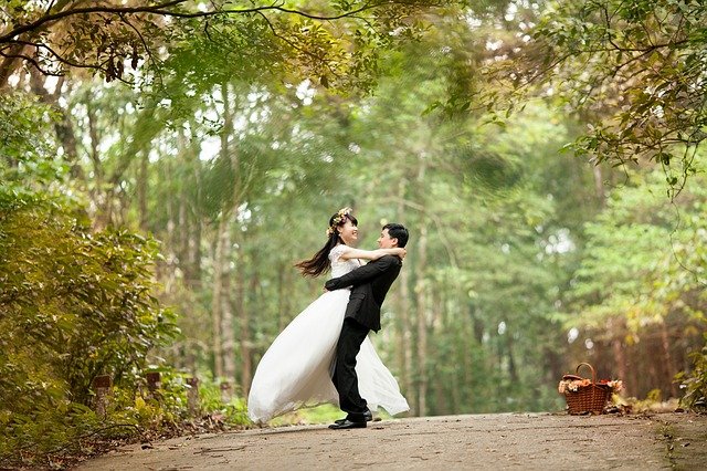 Jak wybrać fotografa na ślub?